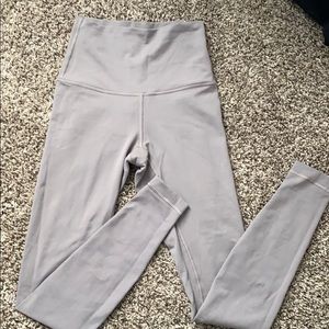 Lululemon Wunder Under Leggings